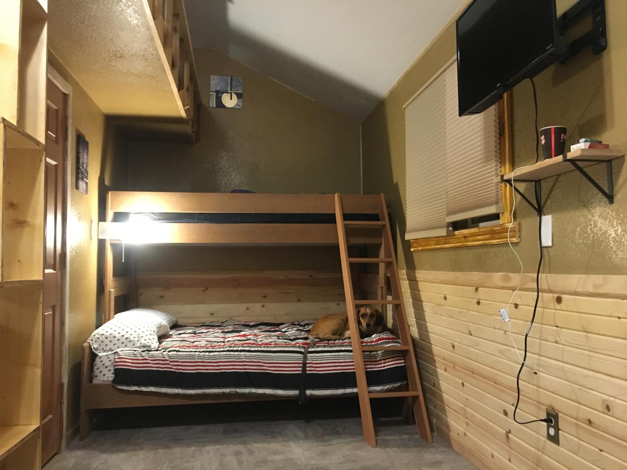 New Cabin 1 Car Rental Available Custer Exteriör bild