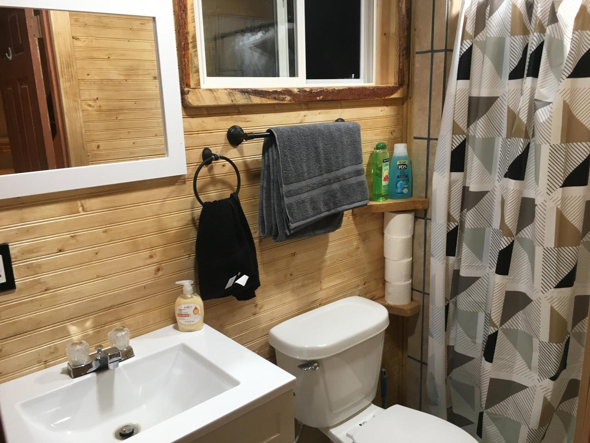 New Cabin 1 Car Rental Available Custer Exteriör bild